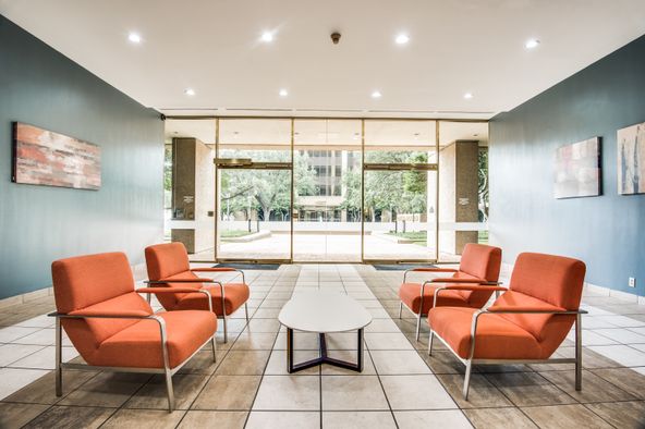 Carillon Towers: 13601 Preston Rd, Dallas, TX 75240
